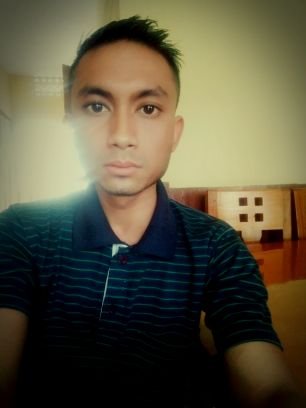 RishSutnga's profile picture. 