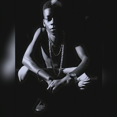 Rapper Moçambicano Membro do Grupo Capo Gang
Compositor e Modelo!!!
841369853
Instagram: putomagro
Facebook : Puto Magro Holah Bay
FB: Puto Magro CapoGang