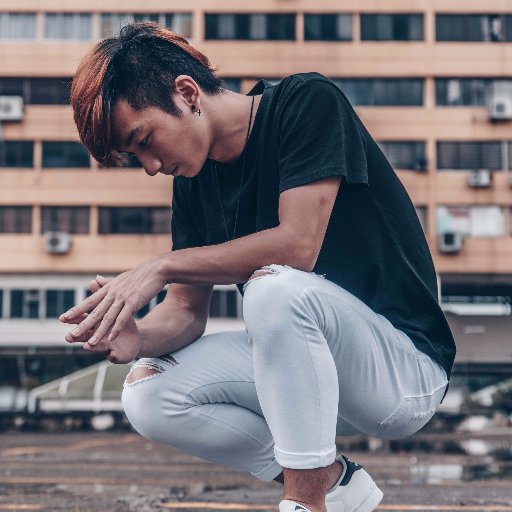Live life like there's no tomorrow. 17 ; Instagram : bennettn_