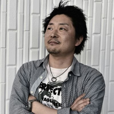 すぐるのすぐるによるすぐるのためのアカウント♪個人的に言いたい事を言いまくります!本名黒田卓也。30歳で憧れだった白バイを降りて、今度は色んな世界の楽しいことに乗って行くことにしました♪座右の銘は 「やらない言い訳探してねーでやっちまえ。」