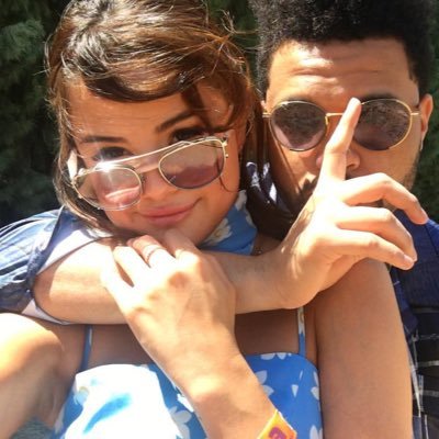 SelenaGomezFr17's profile picture. 