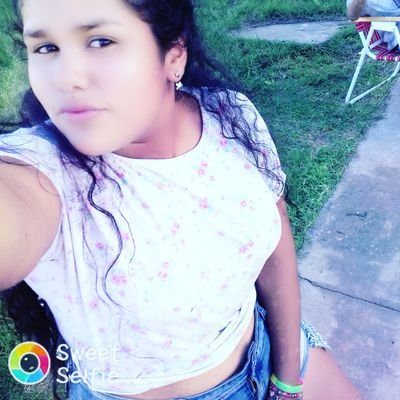 Paula_schefer's profile picture. Boxiadora 
Combate aguante rojo