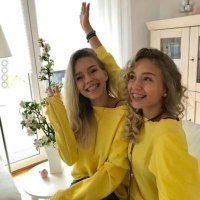 lisa&lena(@Ashleymckeehan8) 's Twitter Profile Photo