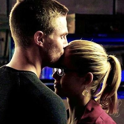 A hacker Ghost Fox Goddess who loves her mint chocolate chip ice cream. Always will refer the team as Team Arrow and the lair as The Arrow cave. (Rp)(21+)(AU)