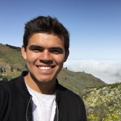 YamzArias's profile picture. help me write a better bio || 🇨🇴