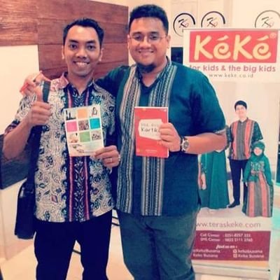 “Sesungguhnya rezeki itu akan mencari seseorang dan bergerak lebih cepat daripada ajalnya.” HR. Thabrani | @SimasAccounting