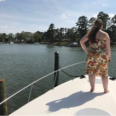 BayBeachBeauty's profile picture. lover of makeup, fashion, and all things lifestyle. check out my YouTube channel, BayBeachBeauty.