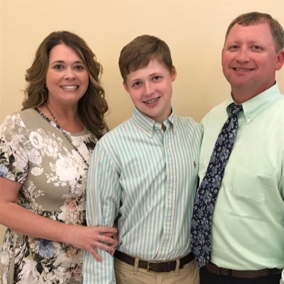 I live in Sylacauga, AL with my son, Blair & husband, Aaron. I love laughing, spending time with friends, and the beach!