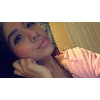 ellemenohhpee's profile picture. If you have the right mindset, nothing can stop you. | IG: ellemenohhpee |