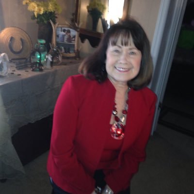 MoreePcmoree's profile picture. 