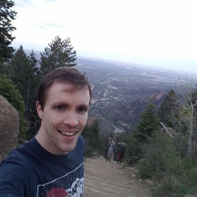 davidinasia95's profile picture. 