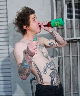 dollinggds's profile picture. 