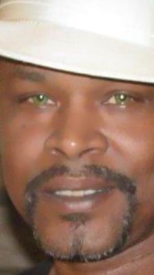 kenBrosan's profile picture. Artist, fabricator. Repair technician. Makes things. Fix things, all things. Lover of this planet . Believe in balance, in ALL things.