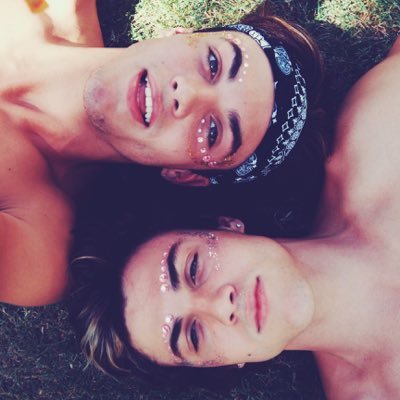 ogtwinz's profile picture. the twins