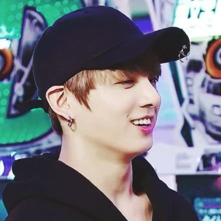John Jungkook シ on Twitter: "How can some people think Vkook is real
