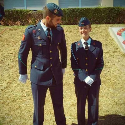 Español, GR, Ala 14, AGA, Diplomado en Relaciones Laborales por la Universidad de Granada, 🏍️🛩️