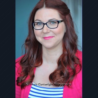 Actor, mom and total geek. https://t.co/eRopG4O3w7