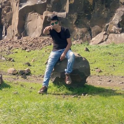 sahil_sarbere's profile picture. #Gaming 🖱
 #Music  🎶🎧
 #bike.🏍  
#speed🏍💨