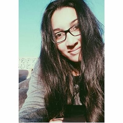 21 jaar😝 | Gamergirl| trotse medewerker van McDonald's |