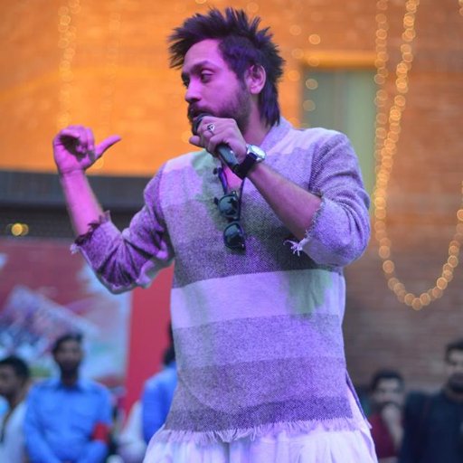 AmirAkhilji's profile picture. 