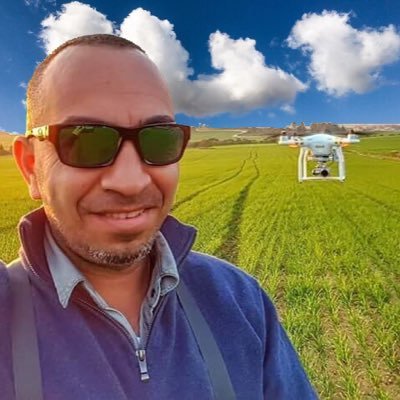 shabtaital's profile picture. Lives in Israel, happily married to an amazing wife and father of three prince sons. Amateur photography, technology, sports and trips in the world.