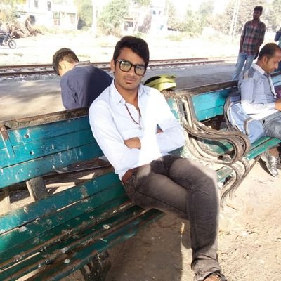 ShravanBhatt1's profile picture. Love