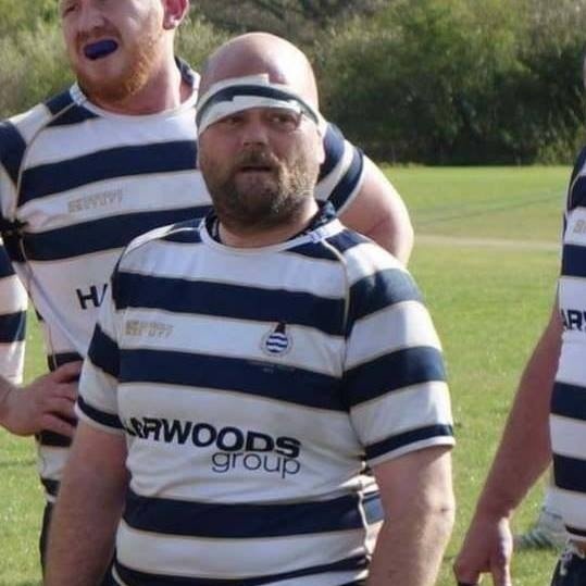 Stocky Rugby Playing Dad of an 20something & 'teen. 
Director of TWRFC Ladies. 
Level 2 Coaching & Referee Certs
& Insurance Broker to try & pay for it all