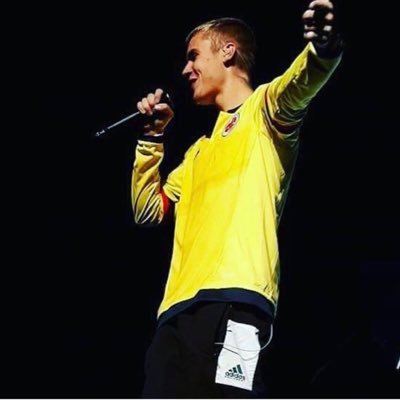 pinkselenax's profile picture. 🌹🗡 3-8-15 jb follow