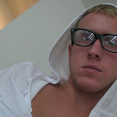 Profile Picture of Thomas Patrick Cryer (@pocketthomas) on Twitter