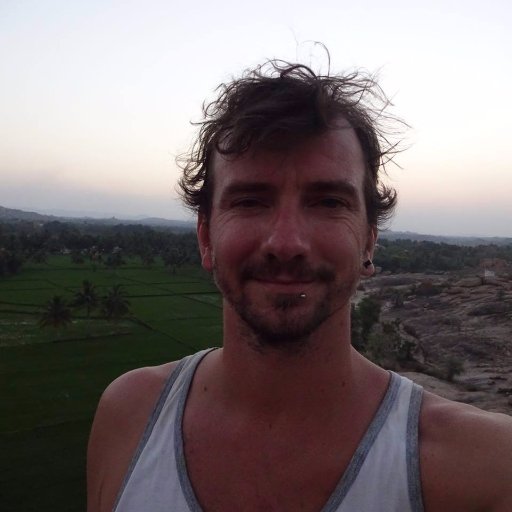 Dutch software dude. Moved to bluer skies a while ago #fuckmusk