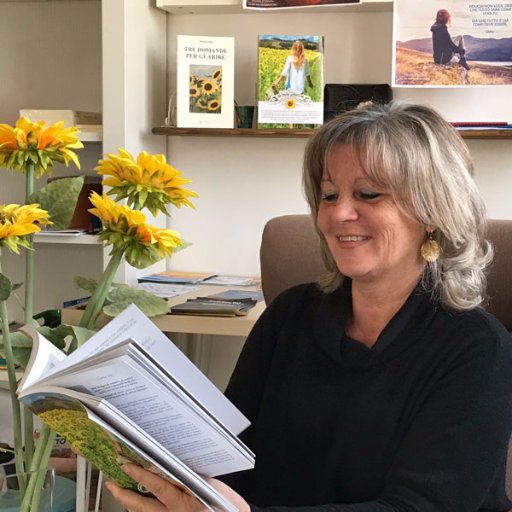 SilviaPalliniCo's profile picture. La Tua Vita Pienamente #CostellazioniFamiliari #5LeggiBiologiche #LavoroEmotivo #ScuolaFormazione #OperatoreOlistico