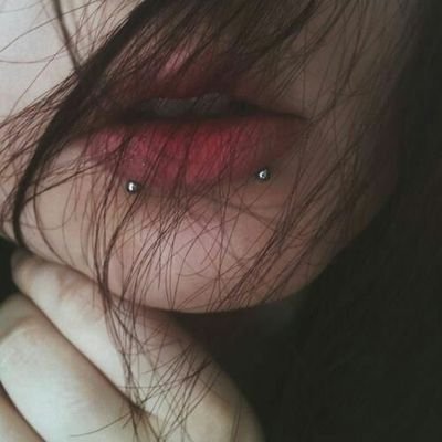 YounaRose_'s profile picture. 