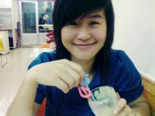 prettymoon7's profile picture. 22.
Forever on a journey discovering the world.