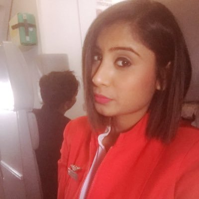 EkdeepJ's profile picture. Navy is Family. Rihanna is Life.