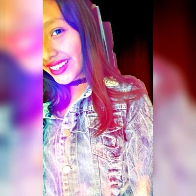 IngridC618's profile picture. Creaste un Mundo de Magia solo porque tu vida real es trágica.🍃
CN/MB/AC.💖🌚