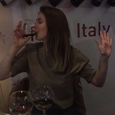 Ceenny's profile picture. 