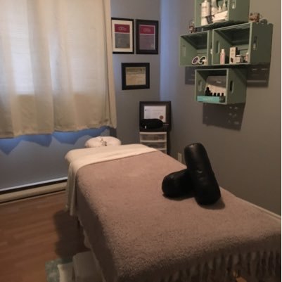 MassotherapieSl's profile picture. Qu'est -ce que Massothérapie Sabrina Lachapelle .. Une expérience unique en son genre combinant les techniques recherchées du Thaï , sportif ect ...