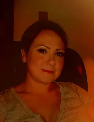 boltonlindsey41's profile picture. 