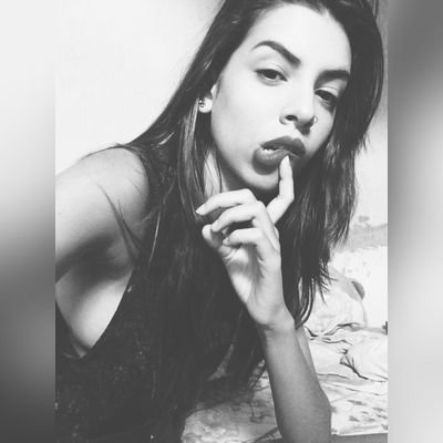 Sagitariana - 15 years - solteira - carioca - um amorzinho de pessoa - sim , sou superrrr loucaaaa - Smiler - amo animais 🦄❤️