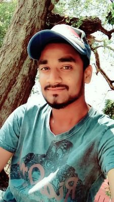 ReyanshGupta16's profile picture. 