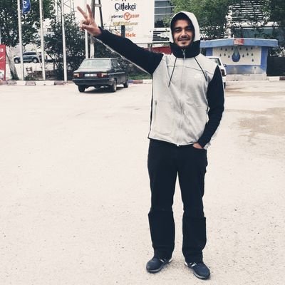 YoldasBahtiyar's profile picture. Acıya mumtela olmanın ne alemi var hafifletmek varken ...