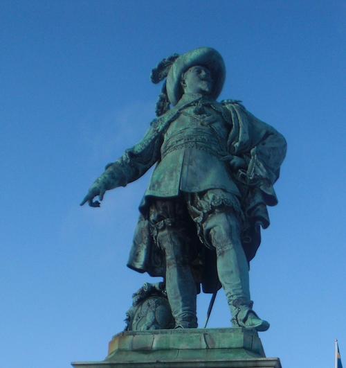 Oliver_Gbg's profile picture. Transport planner. Politics Geek. Love Bristol and Scandinavia. Stockholm based.