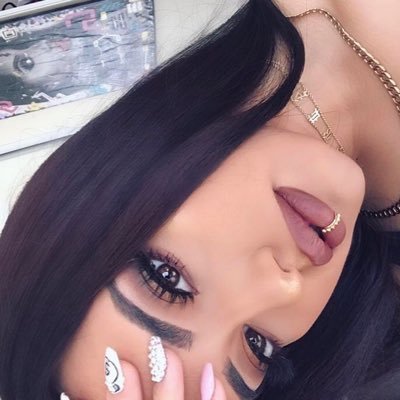 sherazz_'s profile picture. 🇲🇦🇲🇦🇲🇦 on va les tchikiter