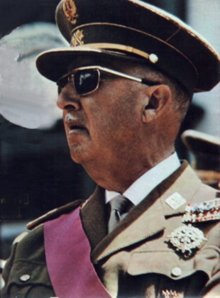 Generalísimo y Caudillo de España, una grande y libre, diríjase a mi con el debido respeto o será bloqueado.
Aún tendré que volver.
Arriba España!!, rojos fuera