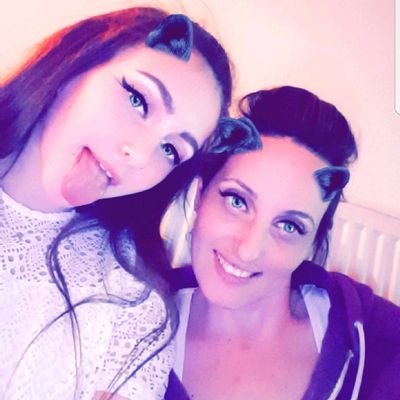 paulawright82's profile picture. neverland is my real home i am tinkerbell