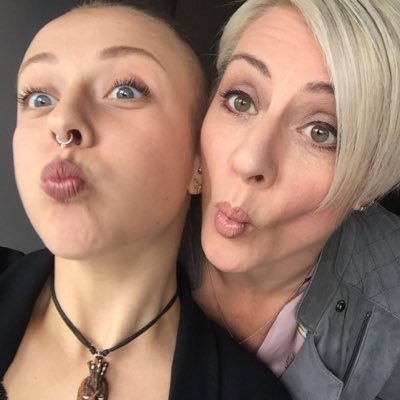 Recruitment to Recruitment specialist headhunter-Manchester & the NW areas.Lacrosse mum & crossfit newbie. Living life with passion & a new found taste for gin