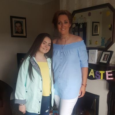 mother of a beautiful daughter shes my life/friend and a good one/ loving/caring/
Live every day like its your last and never regret anything!!