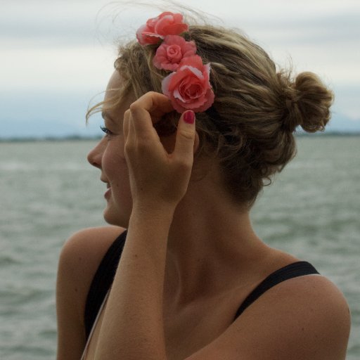 caitlin_designs's profile picture. Painter, Illustrator, Photographer, Designer