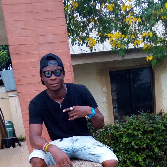 hidriswep's profile picture. Money most made