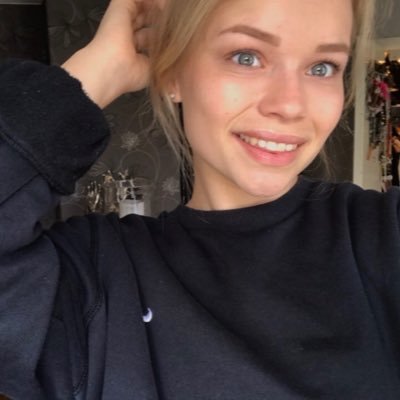 EmelieLjunggren's profile picture. very cool and smart